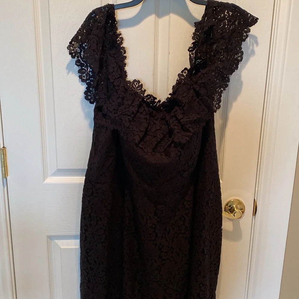 City Chic womens plus black flourish lace dress Sz 22 New - Picture 3 of 5
